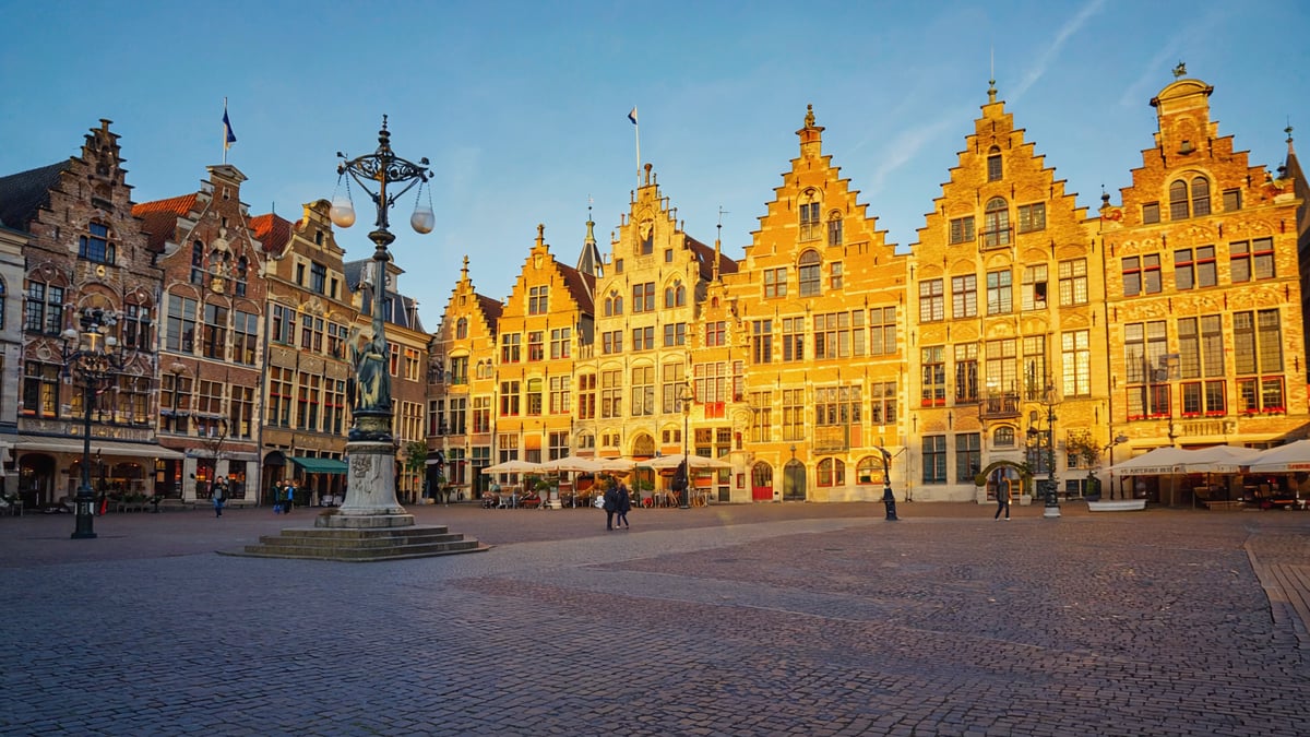 Amsterdam Holiday historic old town and local architecture