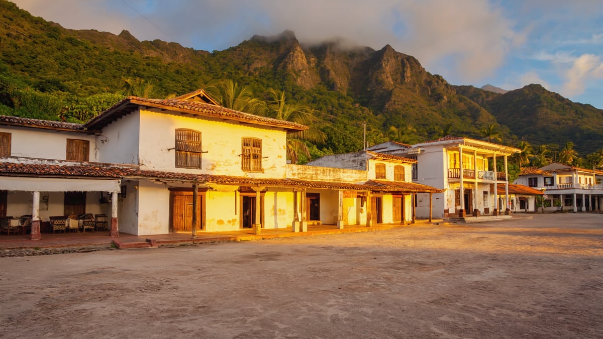 Bora Bora Holiday historic old town and local architecture