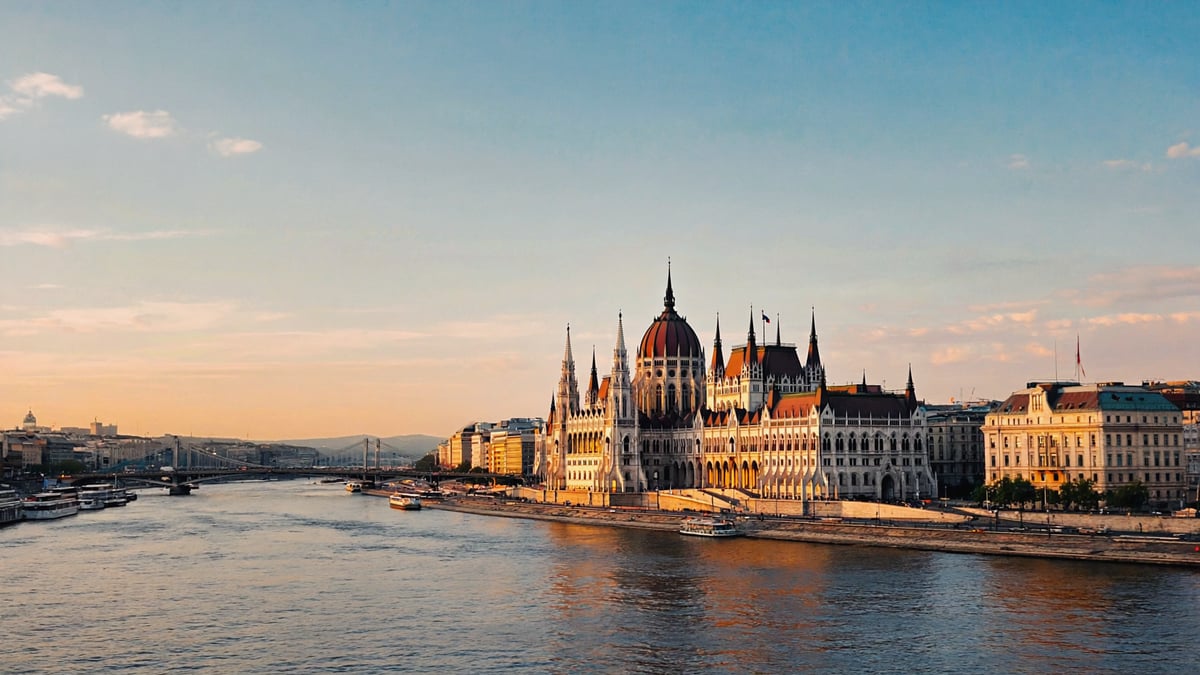 Budapest Holidays: A UK Guide to Baths, Buda & the Danube