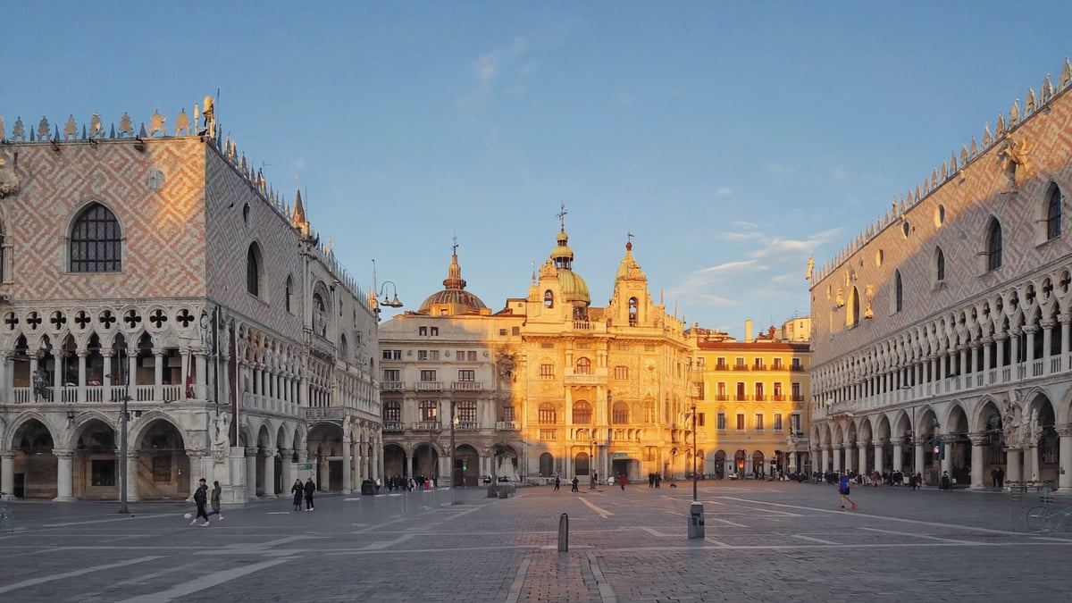 Budapest Holiday historic old town and local architecture