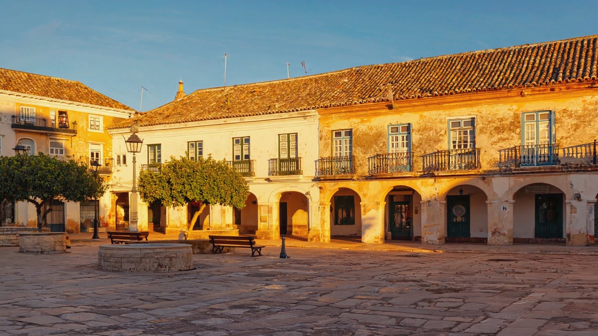 Costa historic old town and local architecture