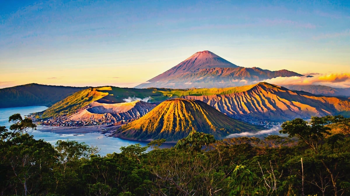 Costa Rica vs. Peru: Choosing the Right Latin America Adventure Holiday from the UK