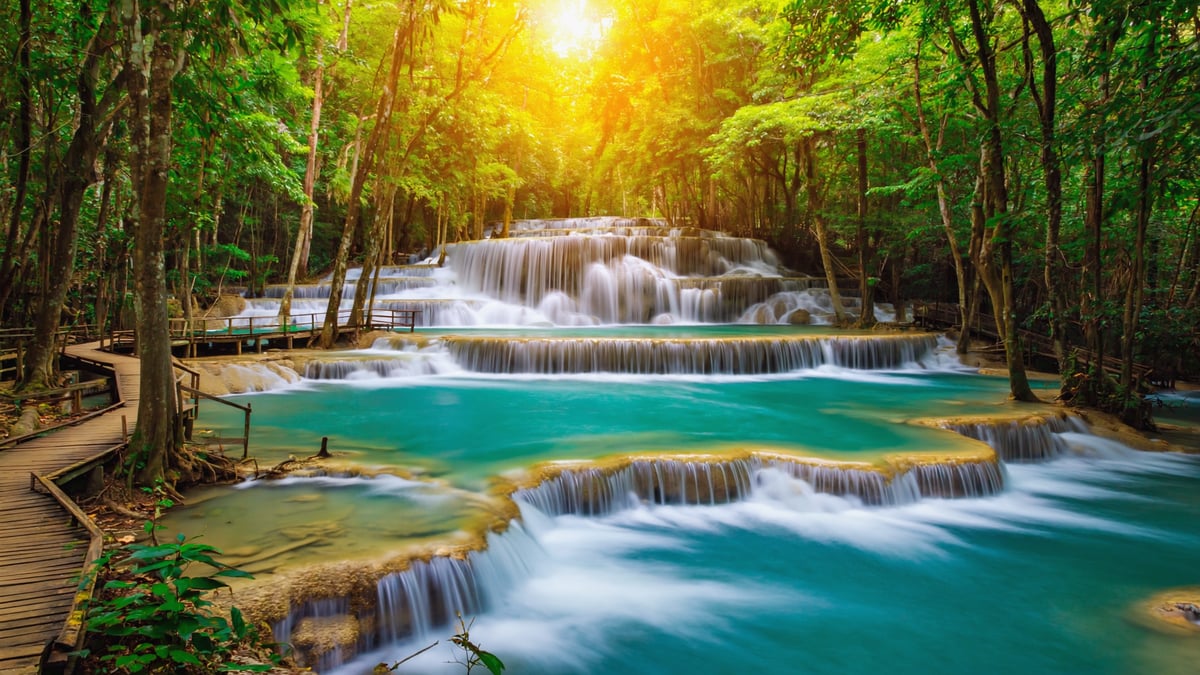 Plitvice Lakes waterfalls and wooden boardwalk