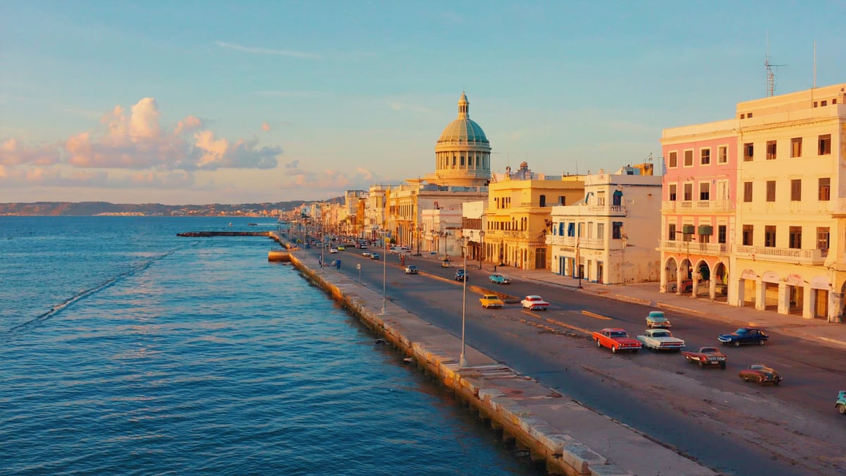 Cuba Holiday Guide: Havana, Varadero & Caribbean Magic for UK Travellers