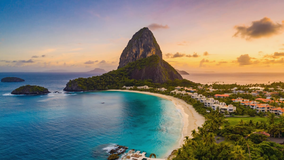 Mauritius Holiday Guide 2026: Luxury Beaches, Culture & UK Package Deals