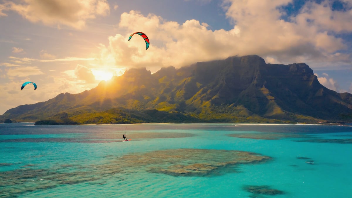 Mauritius Holiday Guide: Turquoise Lagoons, Volcanic Landscapes & Island Luxury