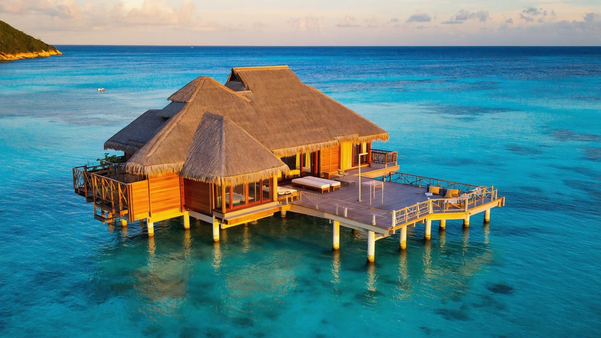 Mauritius overwater bungalow luxury resort