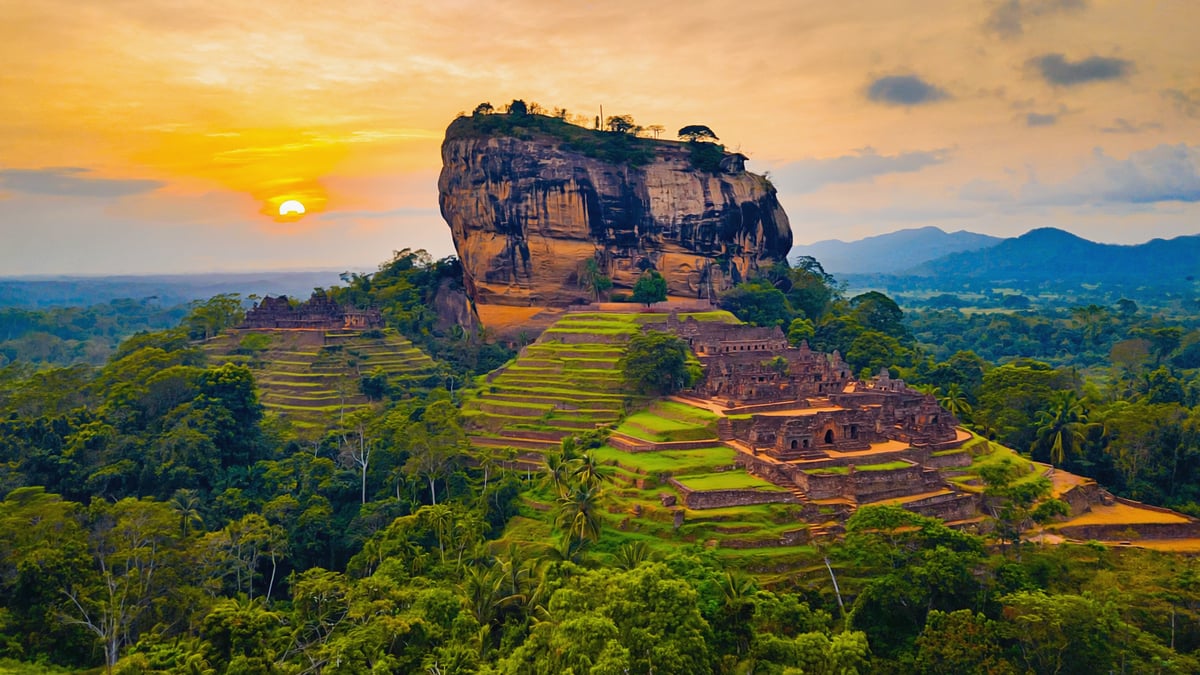 Sri Lanka Holiday Guide 2026: Temples, Tea Trails & Beaches for UK Travellers