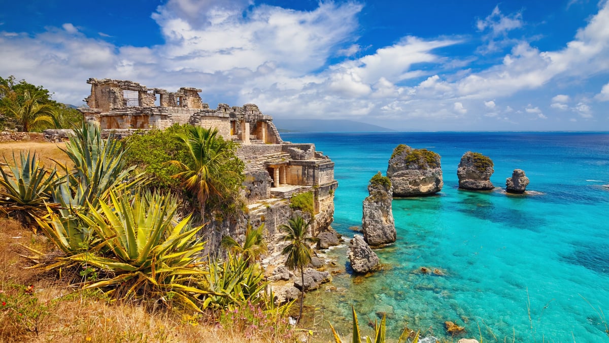Natural landscape near Tulum Holiday