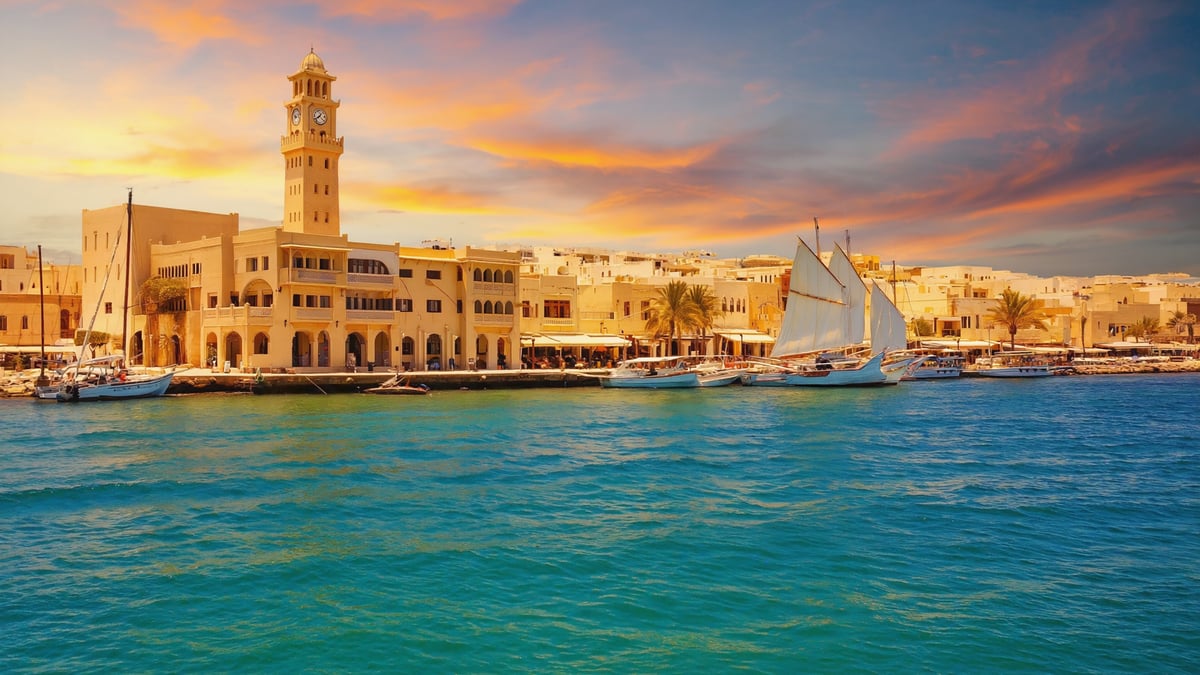 Zanzibar Holidays from the UK: Coasts, Safari & Real Costs